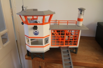 Playmobil kustwacht centrale met vuurtoren 5539 zelf samengesteld.